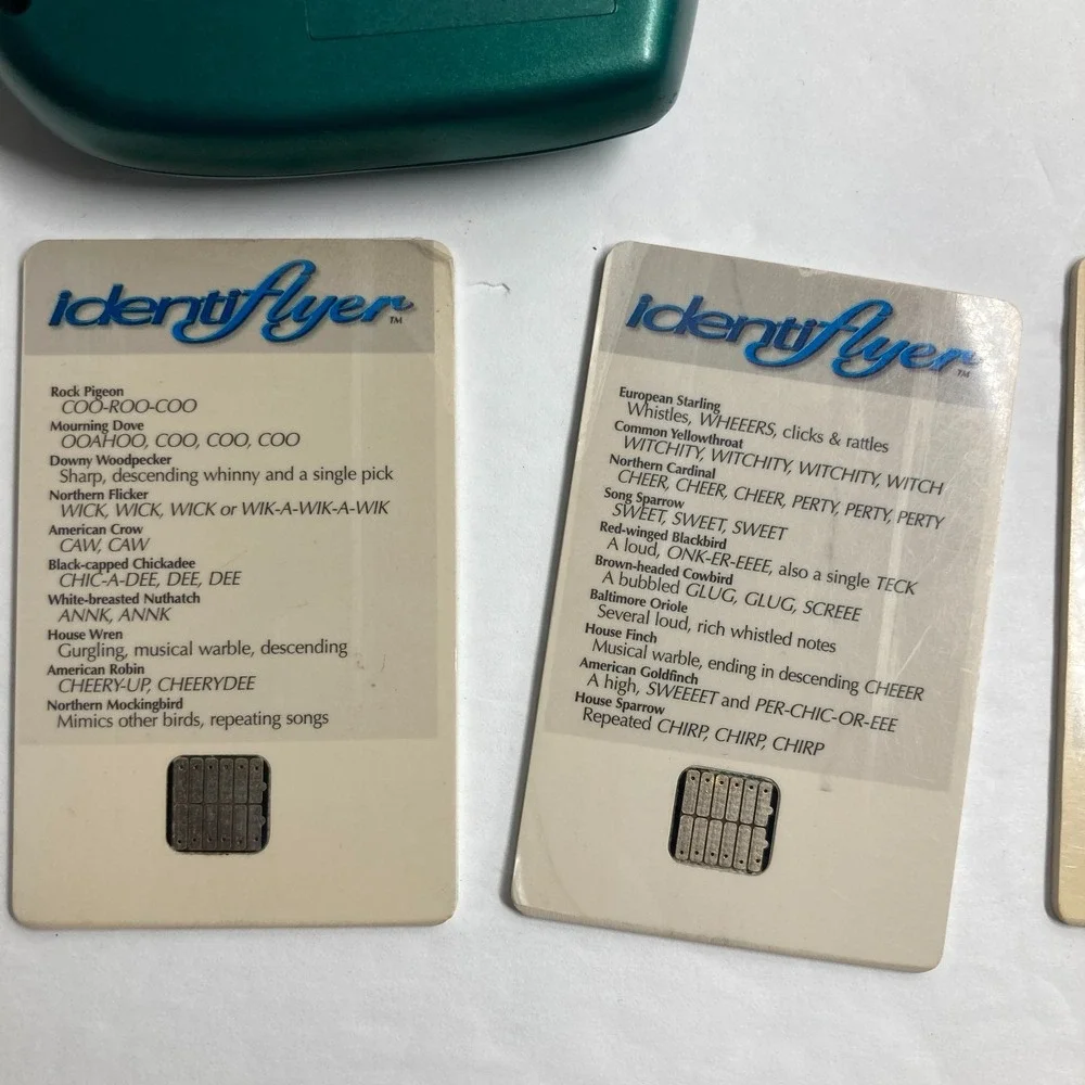 Birdsong Identiflyer Handheld Bird Sound Identifier - Green 4 sound cards